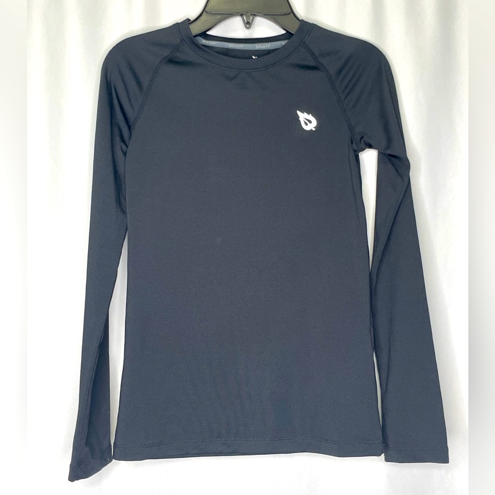 4/$15💥 Boys Black Fitted Pullover Shirt Sz M Bin N
